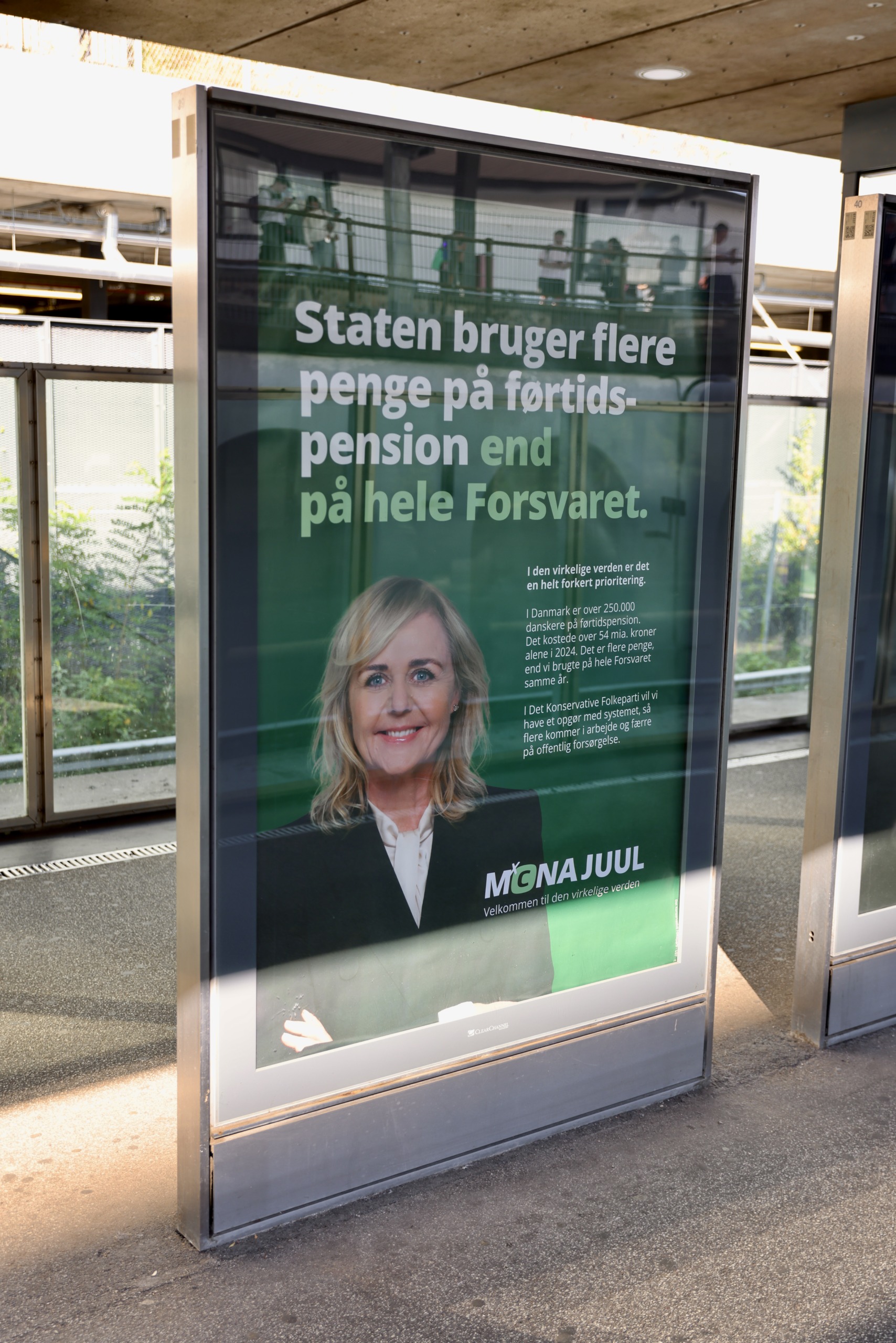 Staten bruger flere penge på førtidspension end på hele Forsvaret.